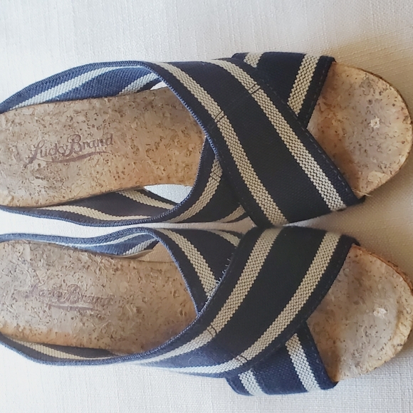 Lucky Brand wedges - Picture 6 of 8